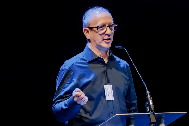 Rob Thompson giving the keynote